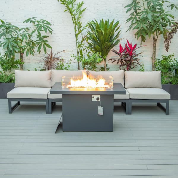 Leisuremod Chelsea 5-Piece Aluminum Patio Fire Pit Set with Beige Cushions