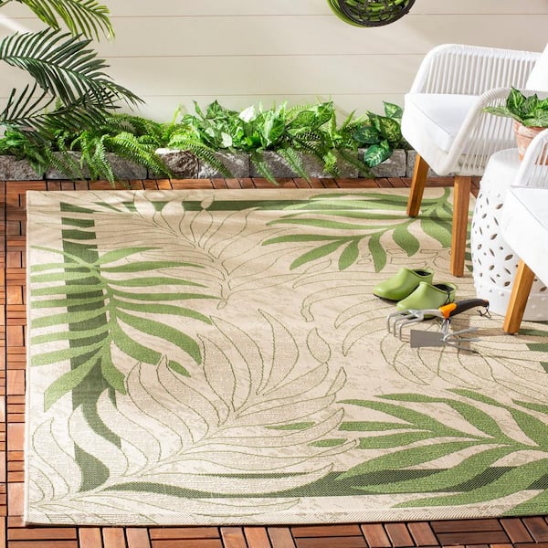 Courtyard Cream/Green 4 ft. x 6 ft. Border Indoor/Outdoor Patio  Area Rug