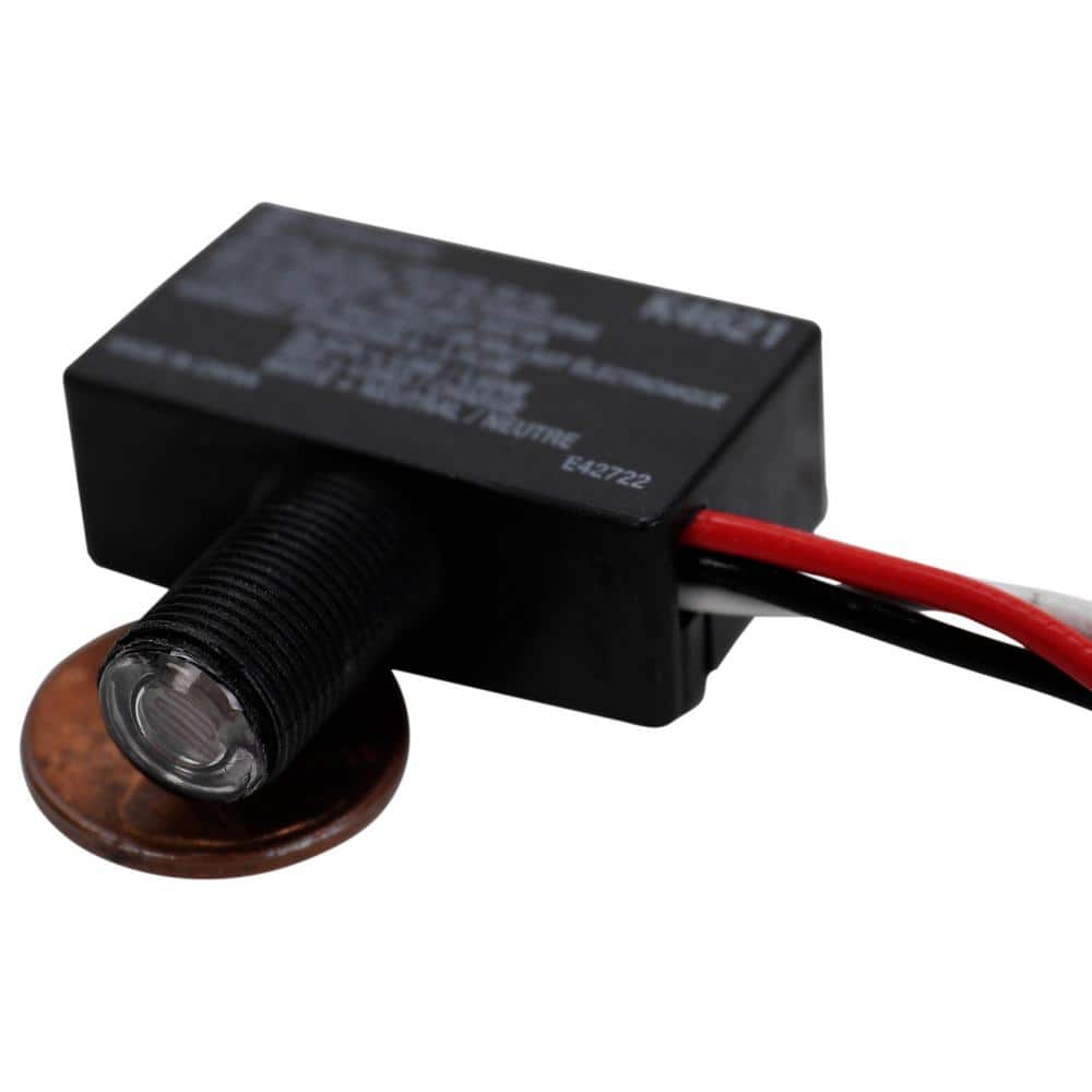 Black 500W 120V Dusk to Dawn Mini Button Photocontrol