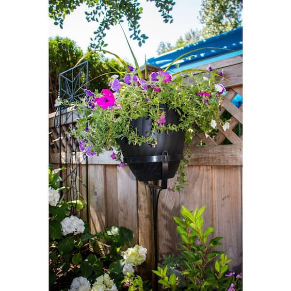 Vigoro 10 in. Pivoting Pot Stake in Black