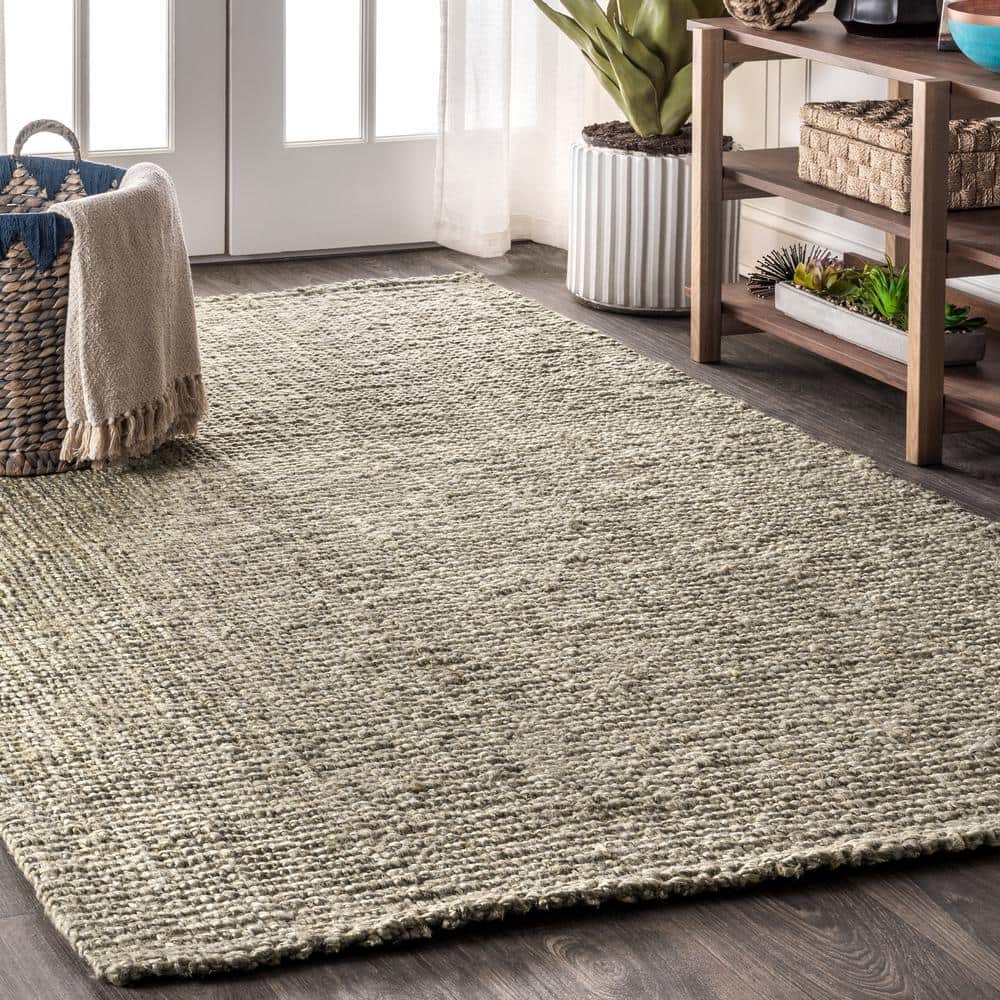 Gray Handwoven Chunky Jute 4' x 6' Reversible Area Rug