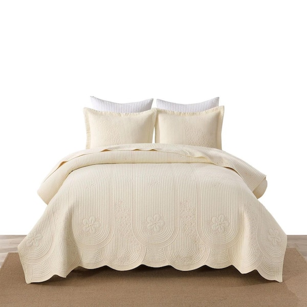 TU145 Beige Floral Stitching King Size Cotton Quilt Bedspread Set