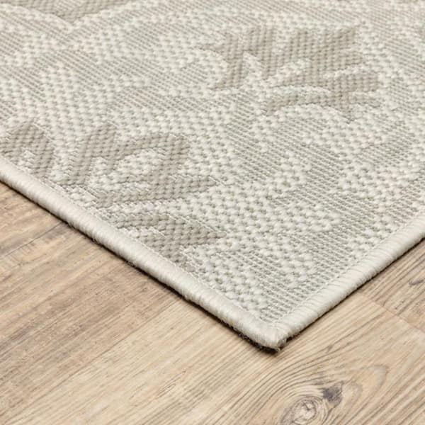 Gray, Ivory 8 ft. x 10 ft. Loomed Floral Polypropylene Rectangle Indoor/Outdoor Area Rug