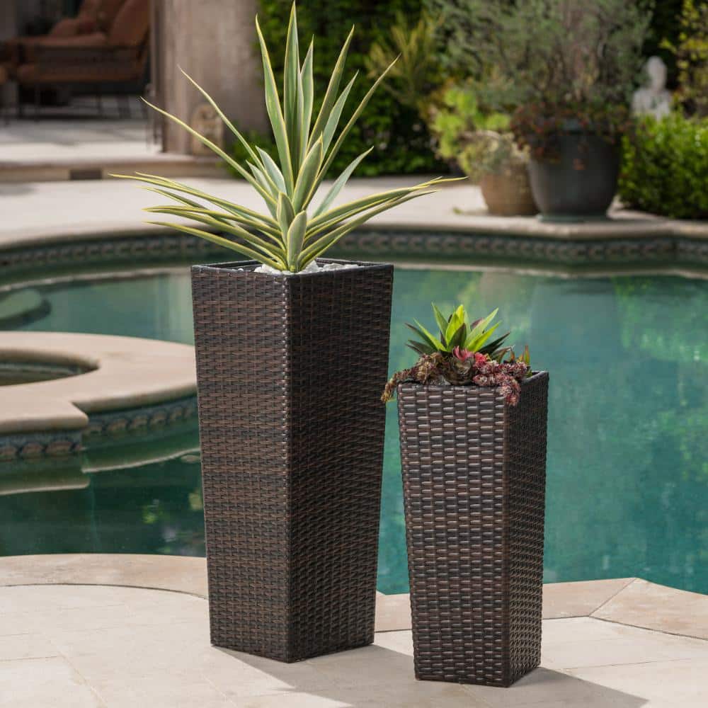 32 in. H x 23.62 in. H Brown Rattan Wicker Outdoor Garden Planter Pots (2-Pack) price history on PriceWatchPro