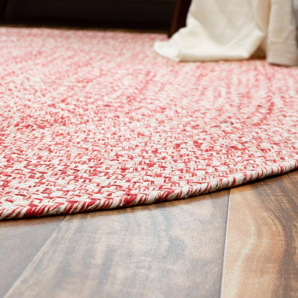 Handmade Red and White Braided Oval Cotton Rug 3' x 5'
