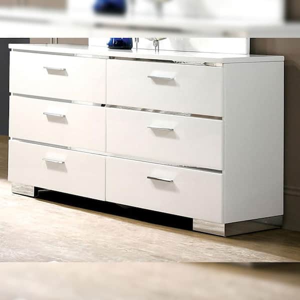 Malte 6-Drawer White 33.5 in. H x W x 17.75 in. D