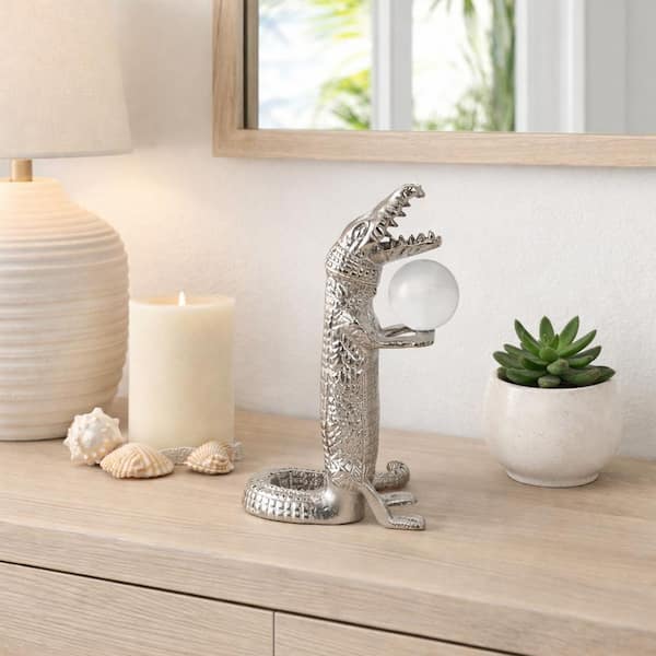 Liv & Skye Silver 6.5 in. x 10.5 in. Metal Crocodile Holding