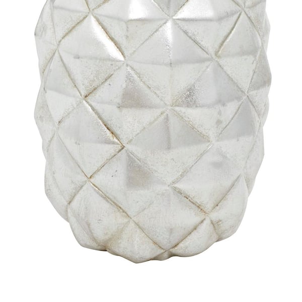 HomeRoots 15 in. Silver Faux Crystal Pineapple Sculpture 2000383780 - The  Home Depot