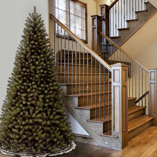National Tree Company Artificial Giant Christmas Tree, Green, North Valley Spruce, Includes Stand, 10 Feet