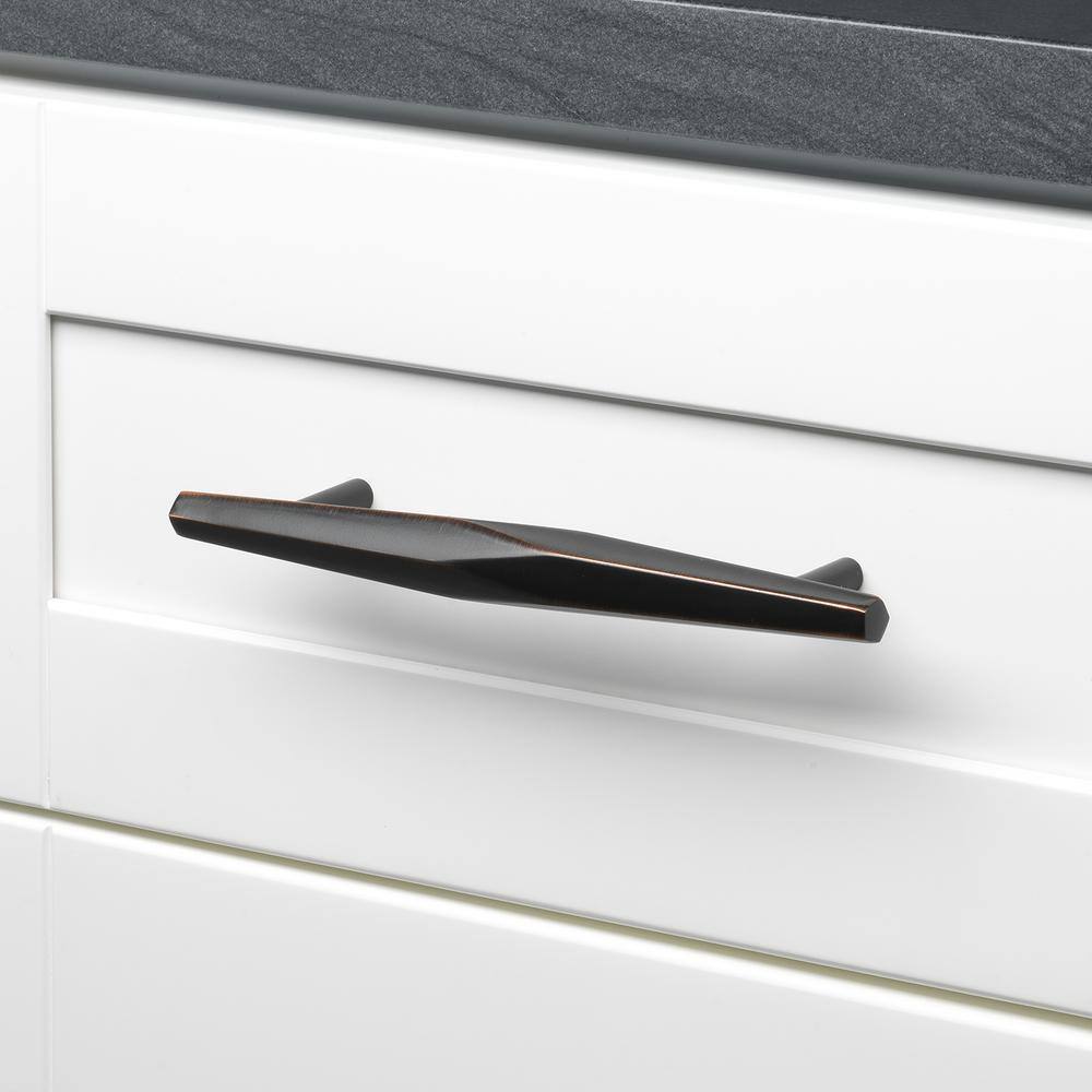 7-Inch Oil Rubbed Bronze Modern Industrial Bar Pull
