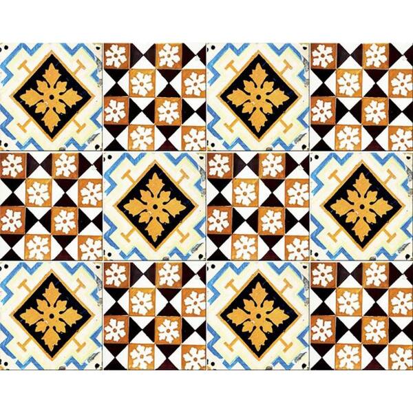 Homeroots 8 x 8 Mini Snowflakes and Squares Peel and Stick Removable Tiles