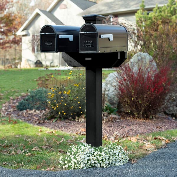 Hazelton Black 2-Sided Mailbox Post