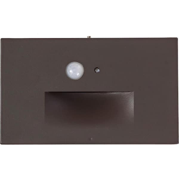 Ciata 45246L LED Indoor and Outdoor Motion Sensor Light Integrated PIR Motion Sensor Horizontal Stairway Lighting Bronze