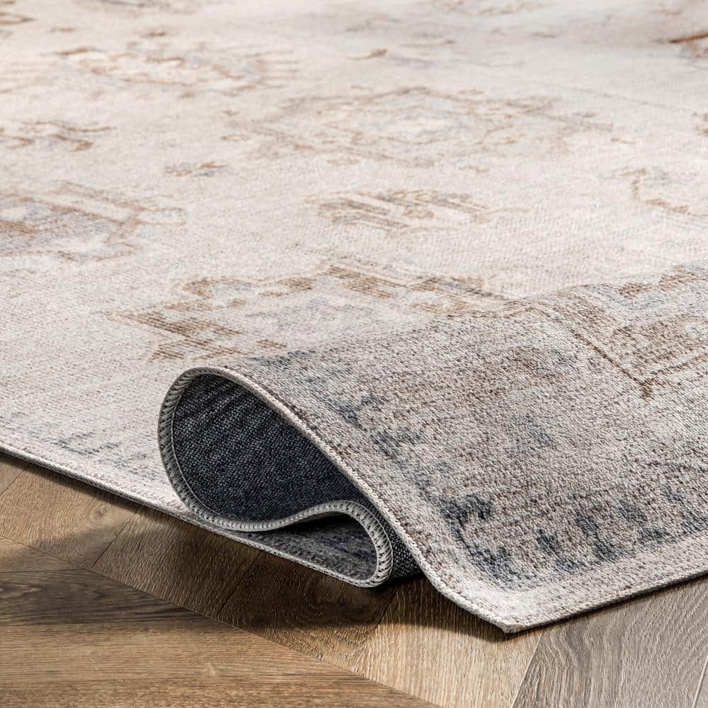 EasyCare 18" Square Beige Synthetic Stain-Resistant Accent Rug