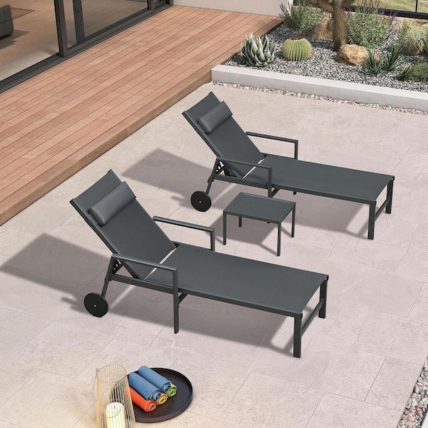 Black Frame Lounge of 3-Pieces Aluminum Outdoor Chaise Lounge with Cushion and Armrests, Gray
