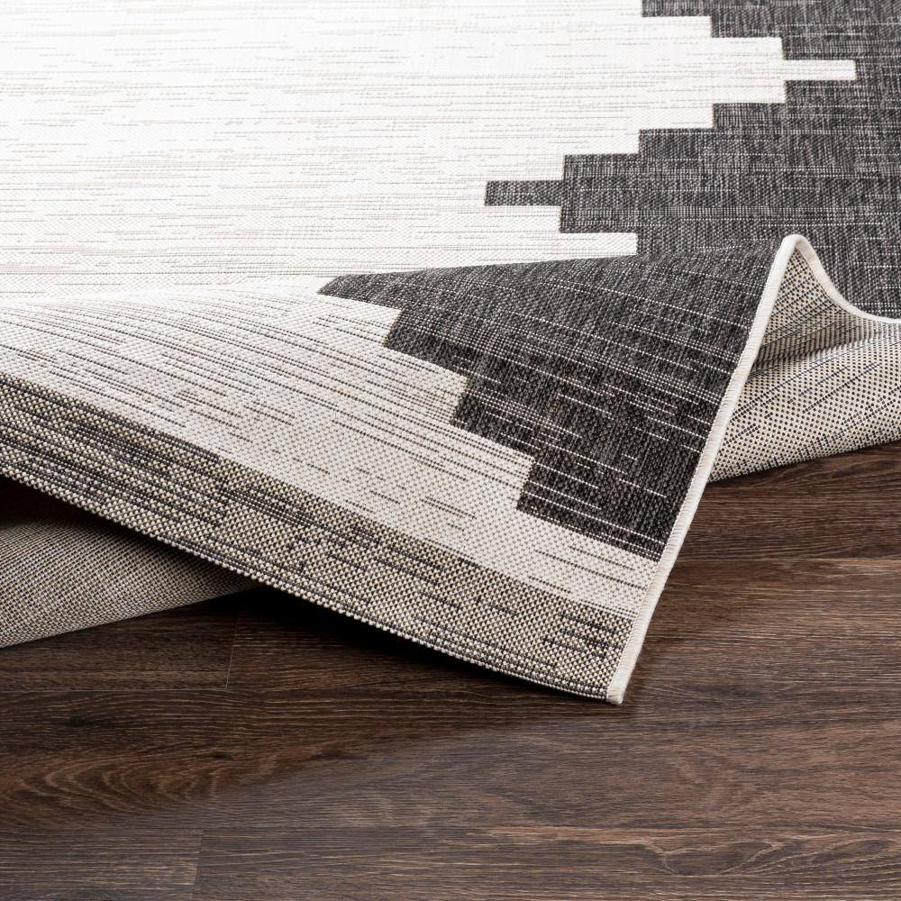Eagean Round Black Synthetic Stain-Resistant Area Rug
