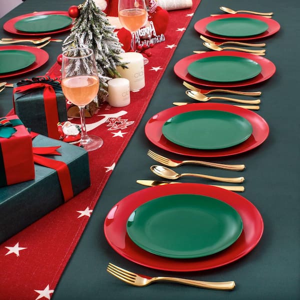 Christmas Green and Red Premium Disposable Plastic Plates (Set of 60) for Holiday Party, for Parties and Easter