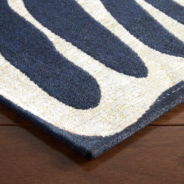 Southern Living Jacquard Bath Rug - 24 in. x 42 in. Bath Rug