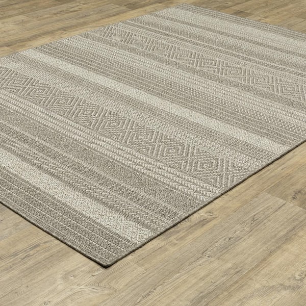 Cliffs Gray 7 ft. x 9 ft. Stripe Polypropylene Indoor/Outdoor Area Rug