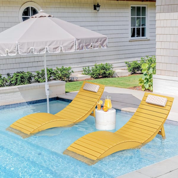 Hotormer Yellow Collapsible 1-Piece HDPS Plastic Outdoor Chaise