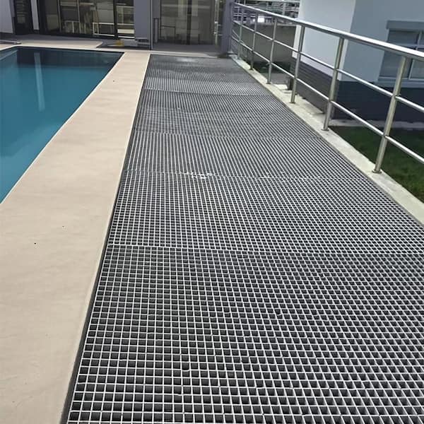 Wellco 2 ft. x 4 ft. x 1 in. Fiberglass Molded Grating, 1.5 in. x 1.5 in. x 1 in., Resin Paver,Gray