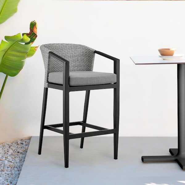 Outdoor bar stools online aluminum