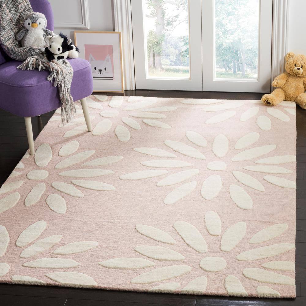 Lively Blossom Hand-Tufted Pink/Ivory Wool Round Kids Rug