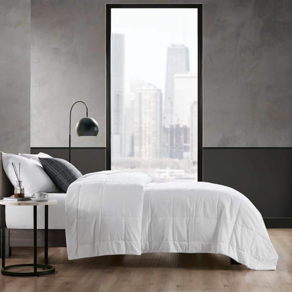 King Size White Knitted Reversible Blanket with Down Alternative Fill