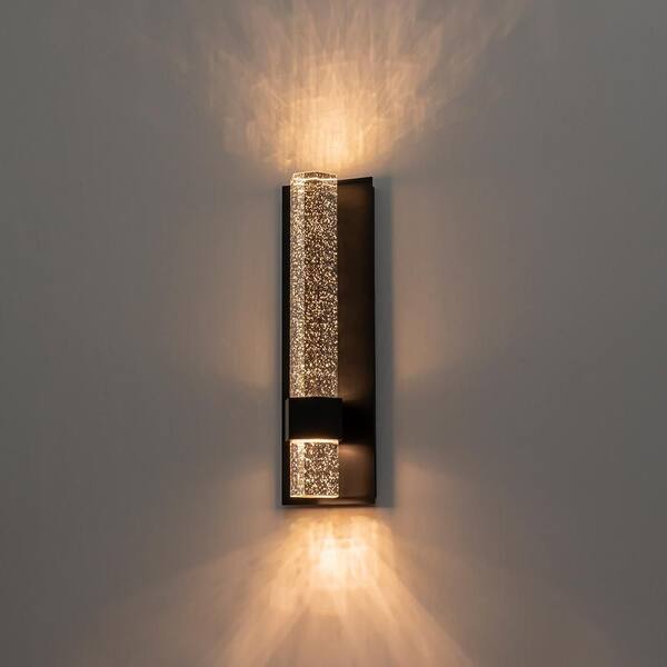 ラスト1点　IVE レイ❣️Eleven wonderwallヨントントレカ HUOKU Eaves 1-Light 4.5 in.W Matte Black Integrated LED Hardwired