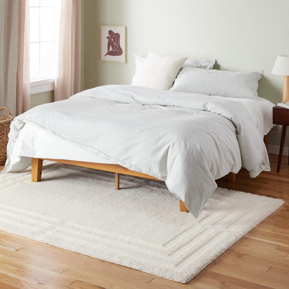 Ivory Geometric Shag Synthetic 5' x 7' Area Rug