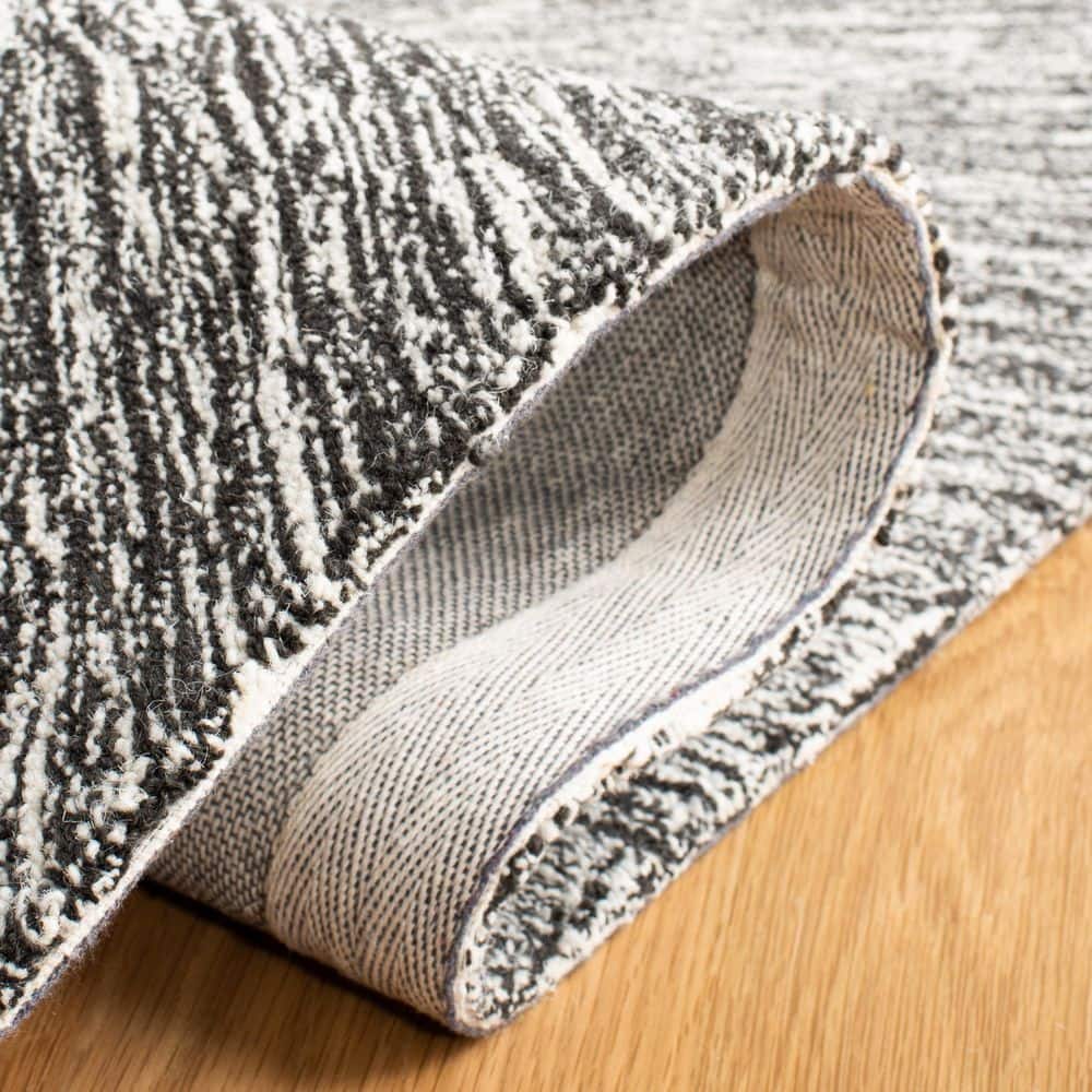 Charcoal and Grey Hand Tufted Wool 8' x 10' Rug
