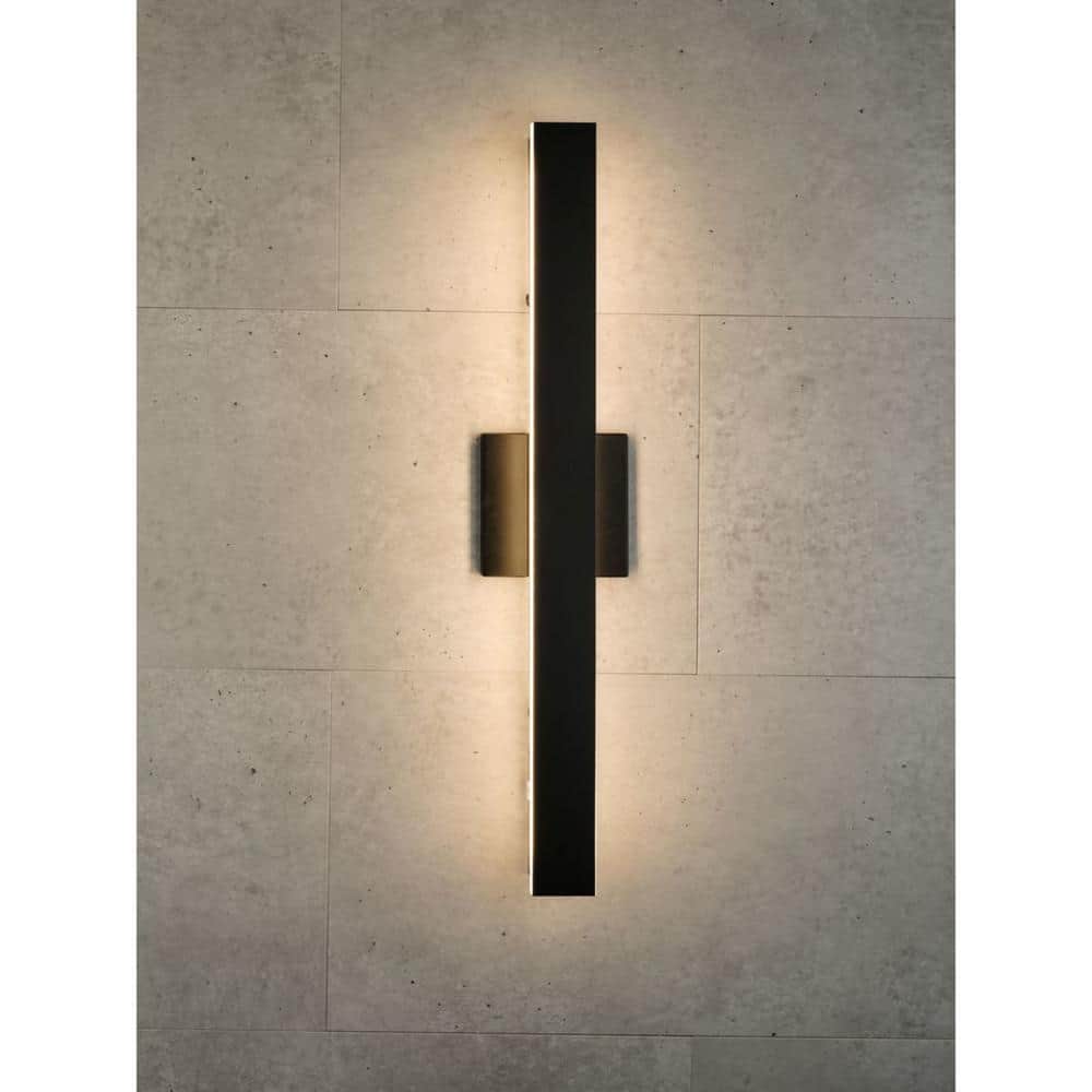 24" Matte Black LED Contemporary Outdoor Wall Light