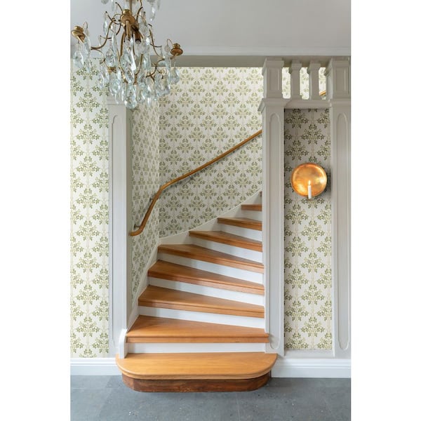 Green Blackberry Vine Trellis Wallpaper