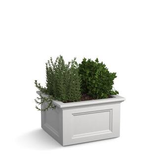 Fioriera Mayne Sedona In Polietilene – Bianco, Doppia Parete, Con Serbatoio D'Acqua (71,1 Cm)