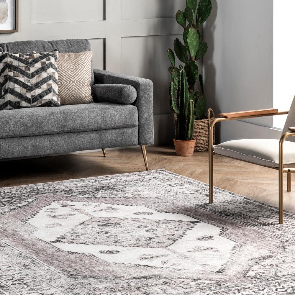 Light Gray Synthetic Medallion Washable Rectangular Area Rug 3' x 5'