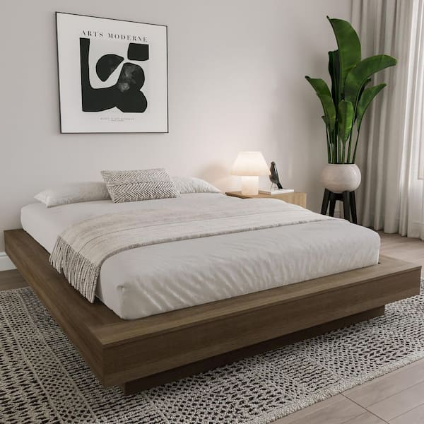 Marconi Brown Oak Engineered Wood Frame King Size Platform Bed