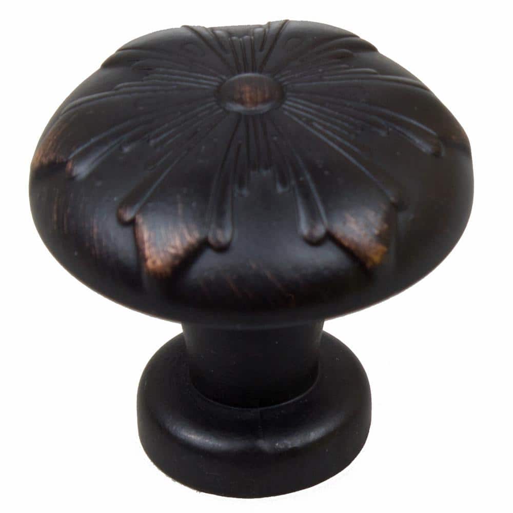 Oil Rubbed Bronze Round Snowflake Cabinet Knob Set