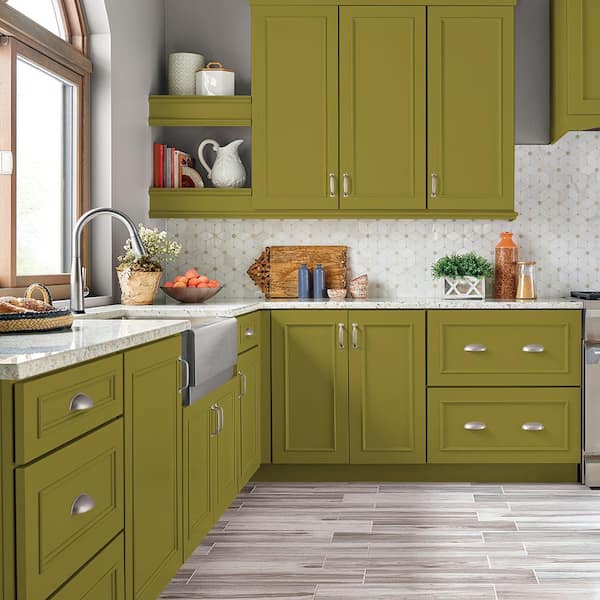 BEHR PREMIUM 1 qt. #HDC-MD-20 Banana Leaf Satin Enamel Interior
