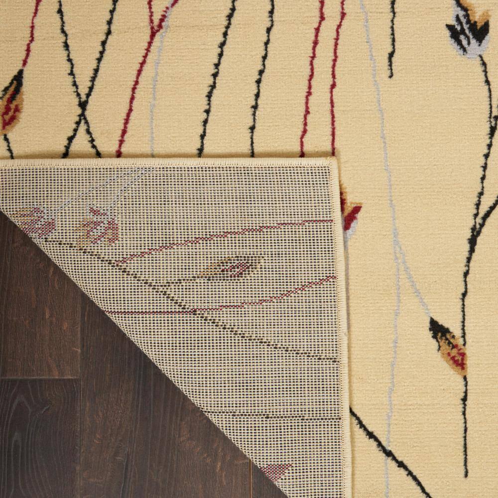 Cream Floral Synthetic 5' x 7' Area Rug