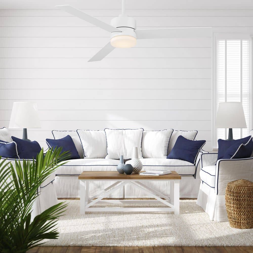Hampton Bay Madison 52 in. Indoor Matte White Ceiling Fan with
