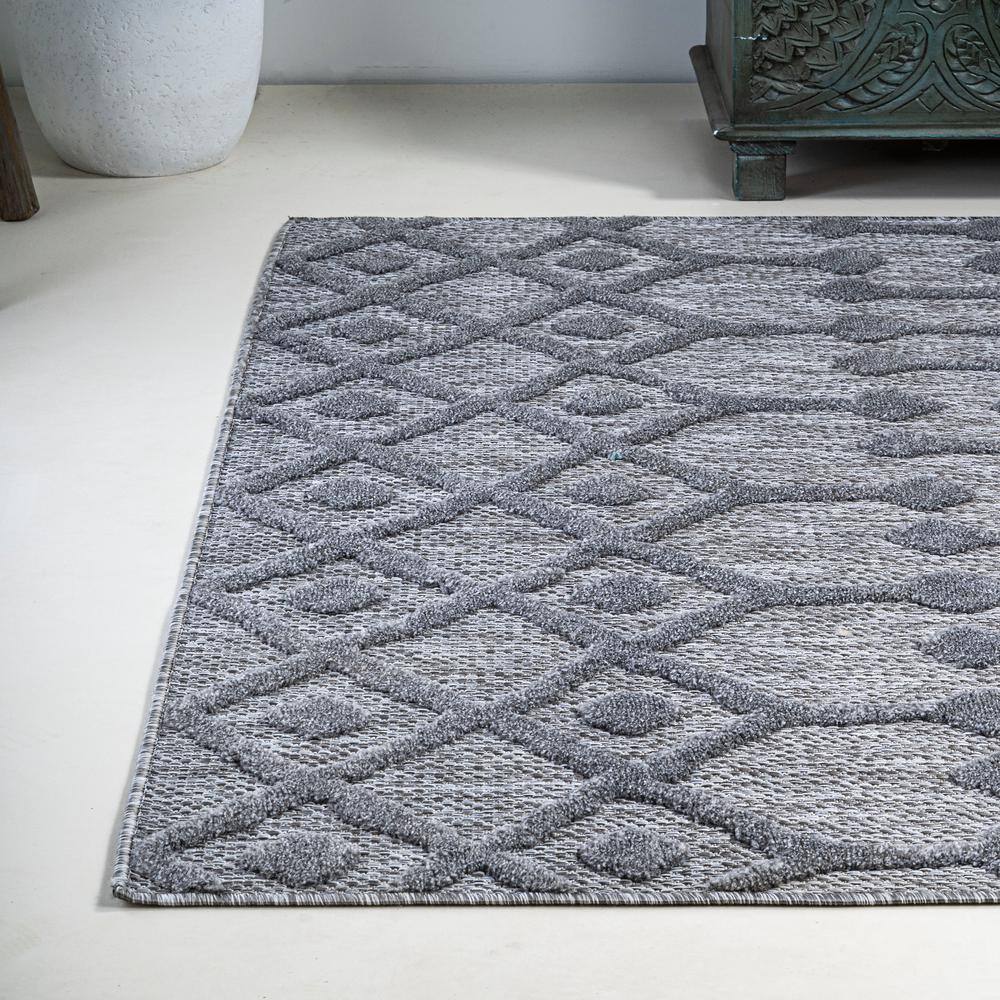 Handmade Reversible Dark Gray Geometric 8' x 10' Synthetic Area Rug