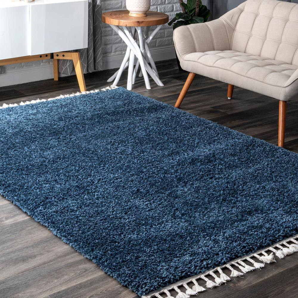 Neva Blue Synthetic Tasseled Shag 7x9 Area Rug