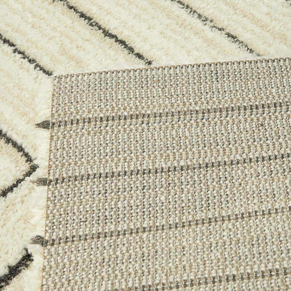 Cream Geometric Synthetic Rectangular Area Rug 6 x 9 ft