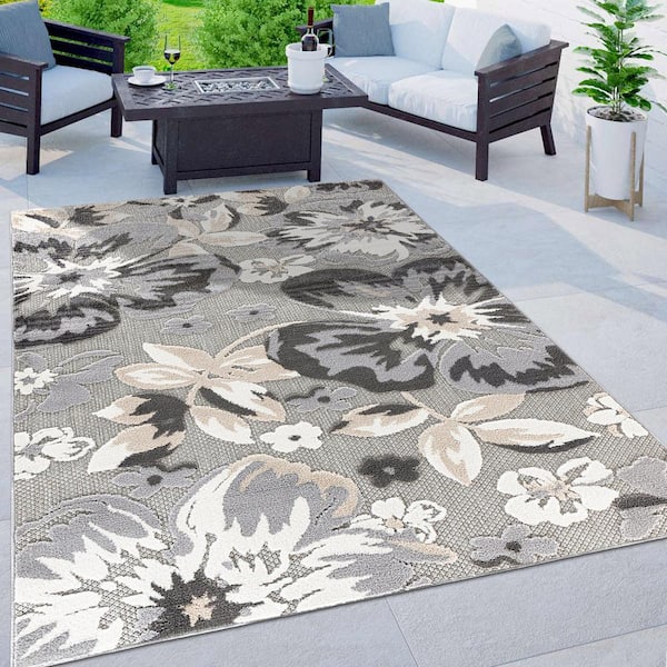 Bergamo Contemporary Floral Gray 4 ft.  x  6 ft.  Area Rug