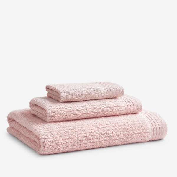 https://images.thdstatic.com/productImages/86a38bdd-0334-4633-8f03-cce8140a3057/svn/blush-the-company-store-bath-towels-vh70-bsh-blush-e1_600.jpg