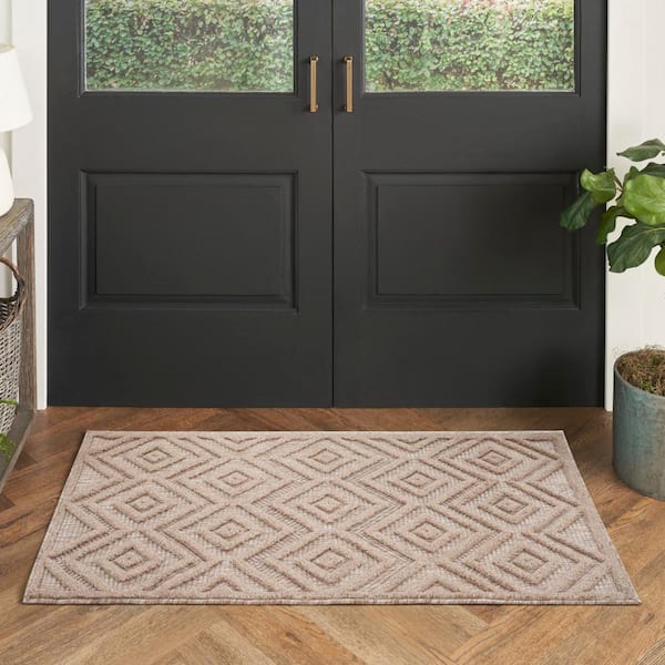 Versatile Natural Beige doormat 2 ft. x 4 ft. Diamond Contemporary Indoor/Outdoor Area Rug