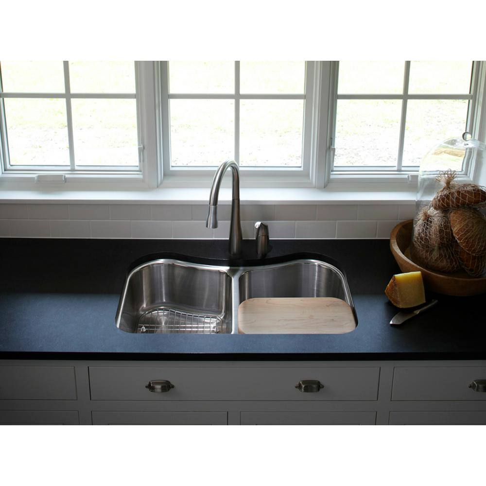 Stainless Steel Pull-Down Kitchen Faucet with Sprayhead