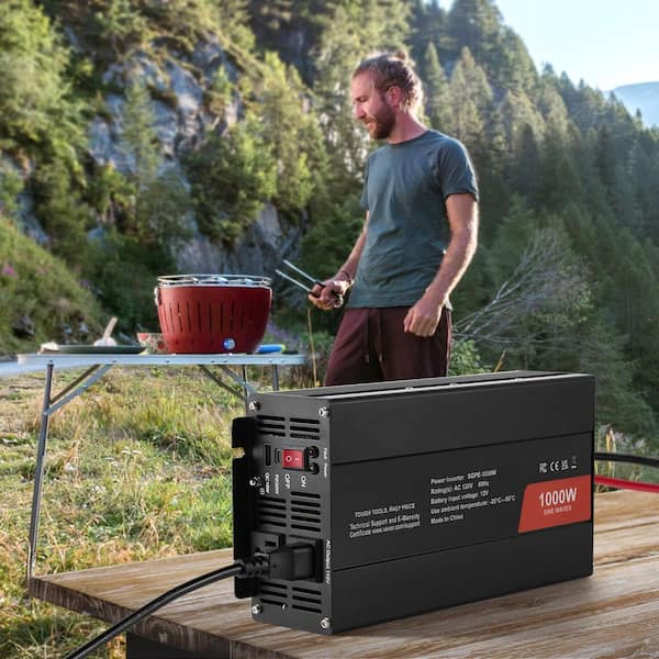 Sine Wave Converter 1000W DC 12-VOLT to AC 120-VOLT with Dual AC Sockets 1 USB 1 Type-C Remote Operation