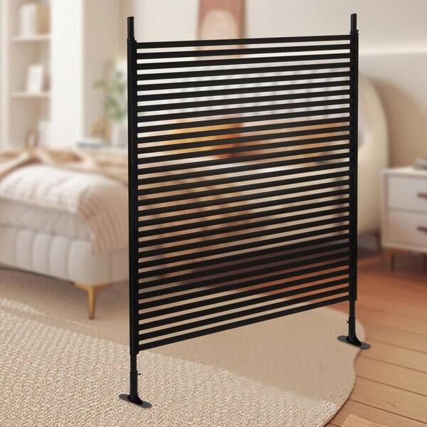 YIYIBYUS 5.91 ft. x 3.94 ft. Outdoor Metal Steel Freestanding Privacy Fence Screen Patio Garden Decorative Fence