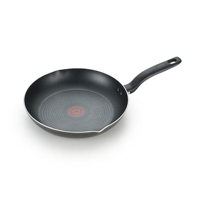 10.5 in. Aluminum Nonstick Frying Pan in Black